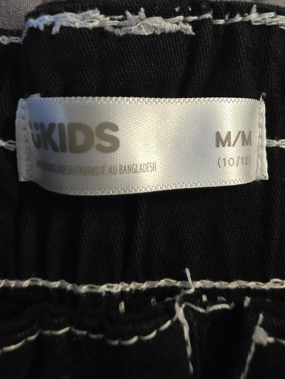Urban Kids sz M 10/12 Black Cargo Pants with Contrast White Stitching